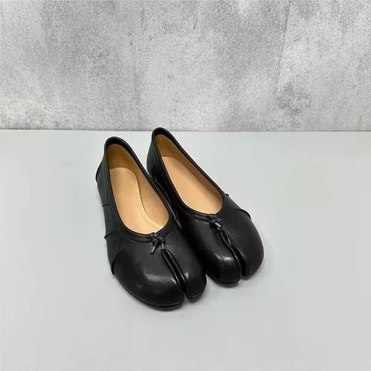 Split Toe Women Ballet Flats Fashion Tabi Shoes Casual Slip-on Loafers Ladies Pleated Leather Espadrilles Zapatillas Mujer