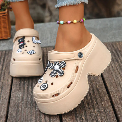 Decorative Buckle Wedge Sandals Women 2025 Thick Bottom Platform Beach Sandals Woman Summer Closed Toe Non-slip Soft Sole Slides
