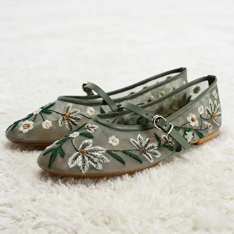 New Mesh Breathable Ballet Flats Women Luxury Designer Embroidered Flower Mary Jane Shoes Light Comfort Low Heeled Summer Flats