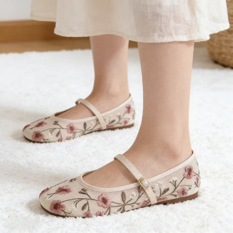Summer Mesh Embroidered Flower Ballet Flats Women Light Breathable Mary Jane Shoes Luxury Designer Flats Comfortable Casual Shoe