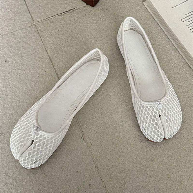 Summer Hollow Out Mesh Split Toe Women Tabi Ballet Flats Comfortable Walking Loafers Casual Ladies Dance Shoe Zapatos De Mujer