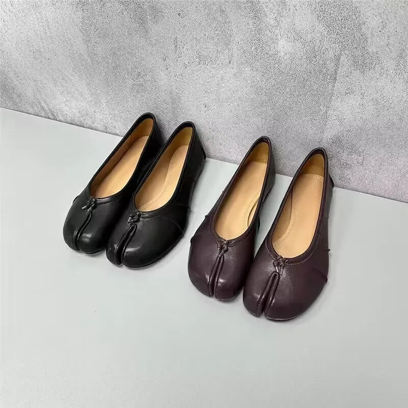 Split Toe Women Ballet Flats Fashion Tabi Shoes Casual Slip-on Loafers Ladies Pleated Leather Espadrilles Zapatillas Mujer