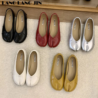 Spring Split Toe Women Ballet Flats Fashion Tabi Shoes Causal Slip On Loafer Ladies Pleated Leather Espadrilles Zapatillas Mujer